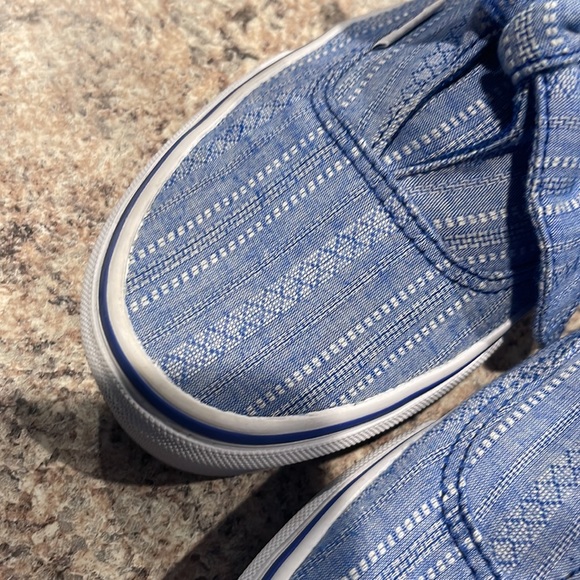 Vans - Picture 8 of 8